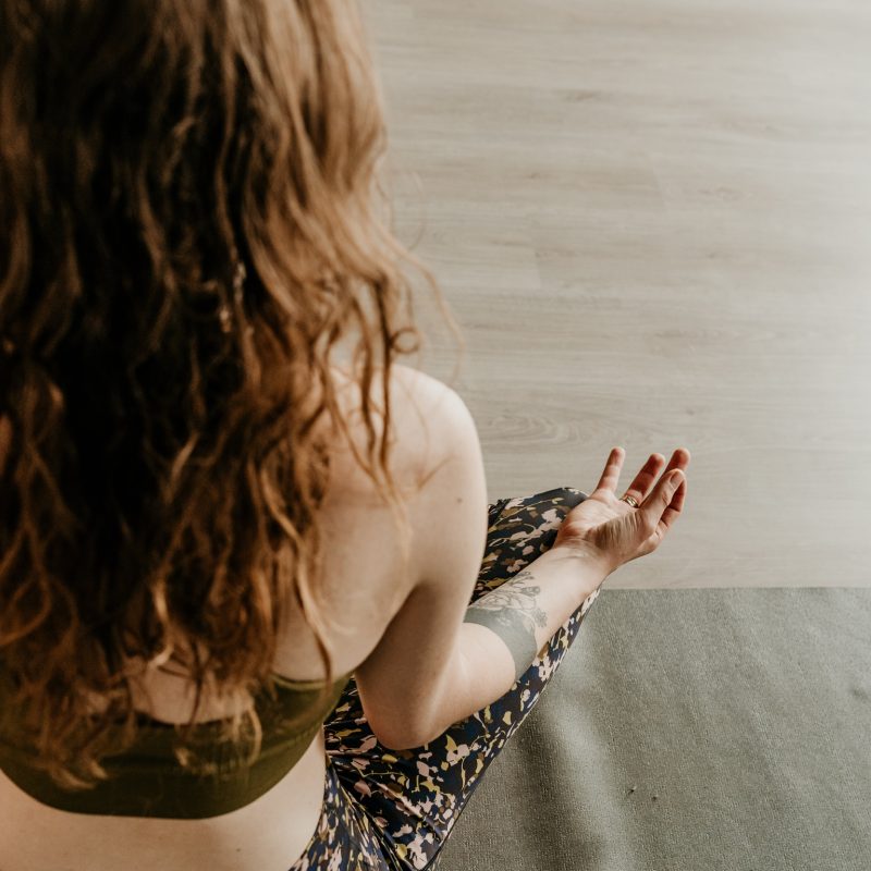 posture yoga Joy Healthyfood theyogiinme